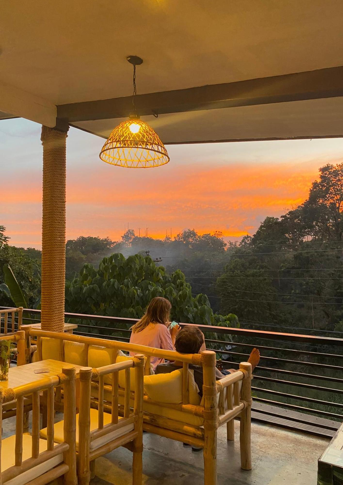 Vela Terraces Hotel Coron Exteriör bild