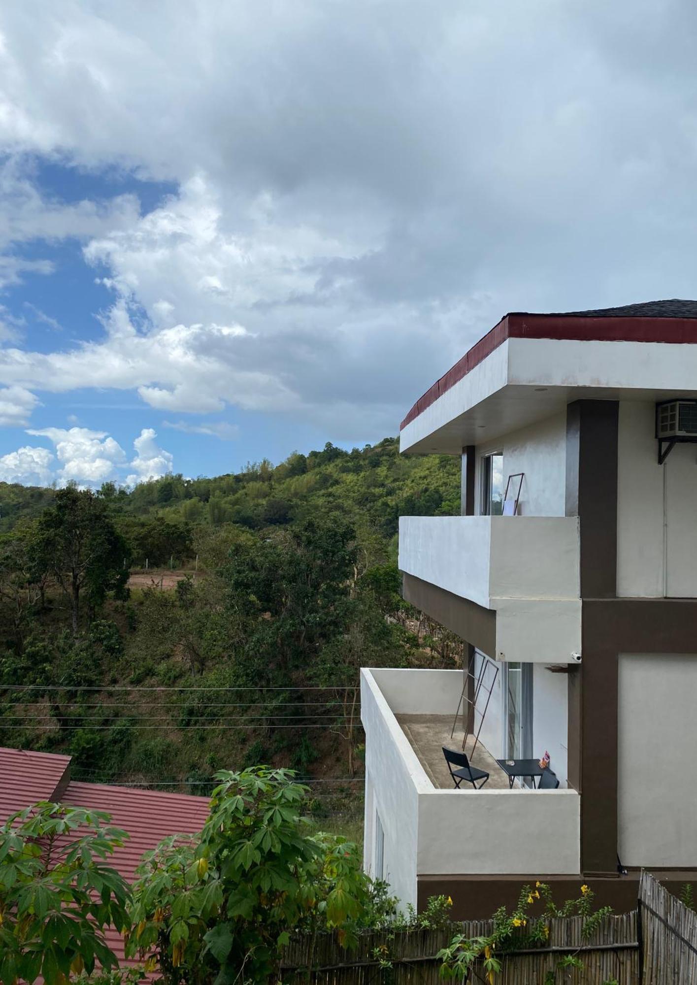 Vela Terraces Hotel Coron Exteriör bild