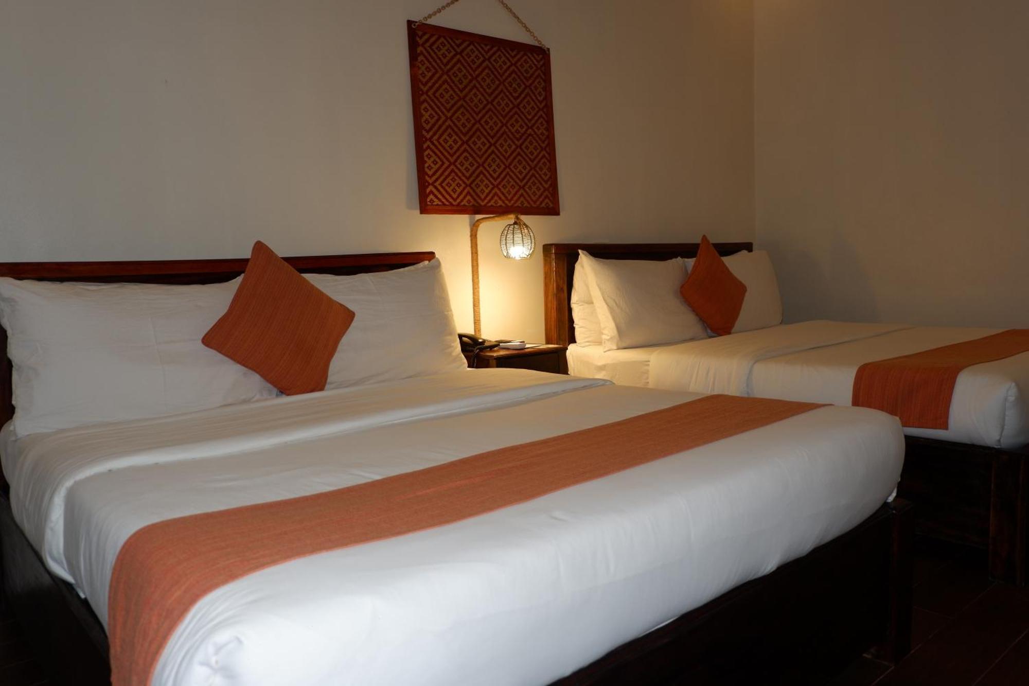 Vela Terraces Hotel Coron Exteriör bild